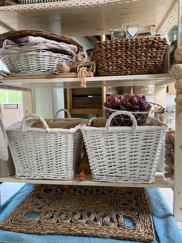 Large white wicker basket - large,