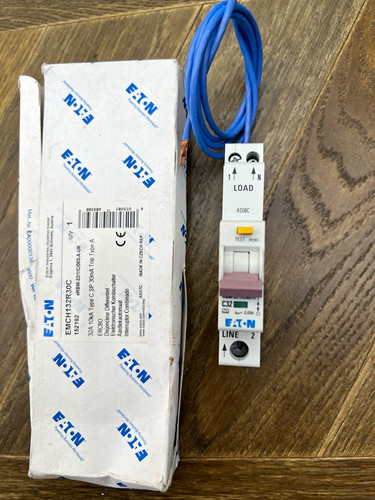 Eaton emch132r30c 32a type - emch132r30c,