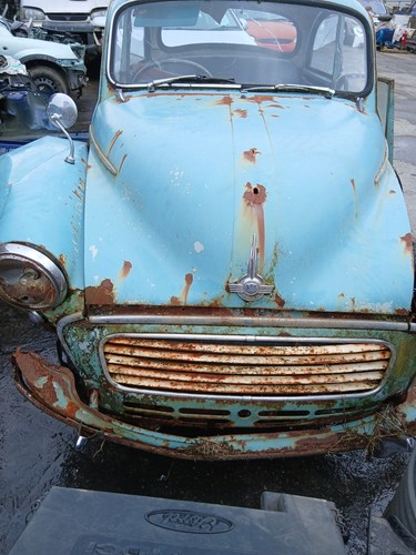 Morris minor parts - minor, many
