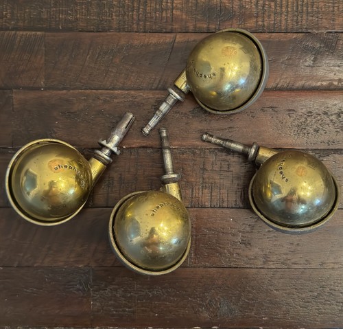 Vintage shepherd brass ball - brass,