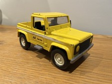 Ertl AA Land Rover Defender 90