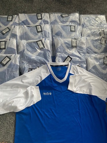 Full team football kit 15 - team, x