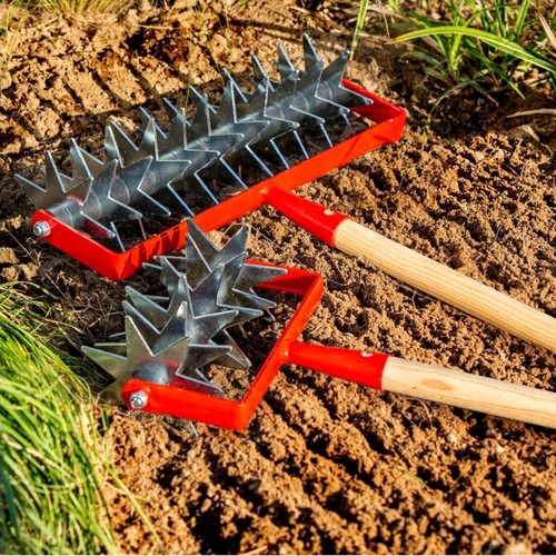 Cultivator rotary hand - cultivator,