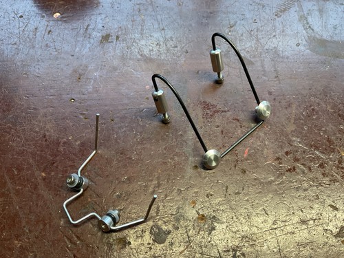 Vintage wire wing stays with - stays,