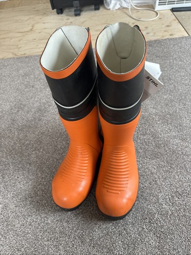 Stihl chainsaw boots size 5 - stihl, 5.5
