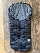 Black Alvi Outlast baby pram /