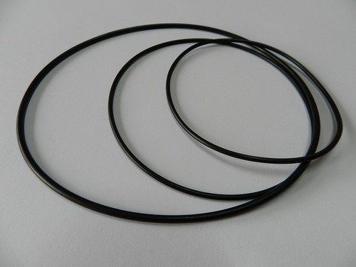 Belt set suitable - for, uher