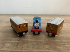 Thomas the Tank & Friends Take Along N Play X3 Trains Thomas,Annie & Clarabel
