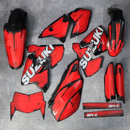 Plastics graphics suzuki - plastics,