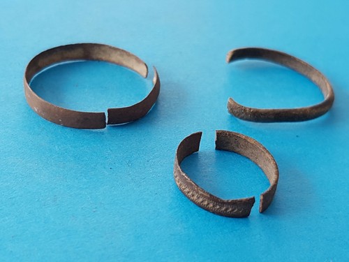 Post medieval copper rings - post,