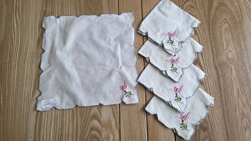 Vintage cream embroidered - vintage,