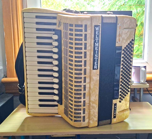 Weltmeister topas piano - topas,