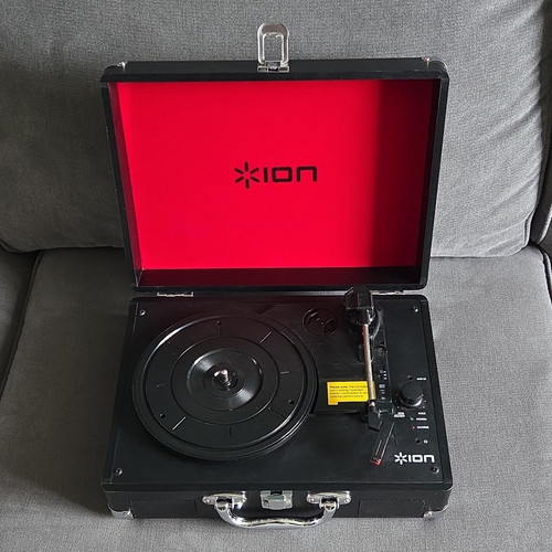 Record player ion - vinyl, motion