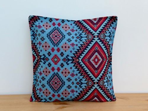 Kilim pattern cushion - pattern,