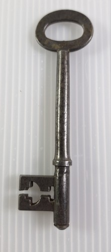 Large antique cast - large, iron