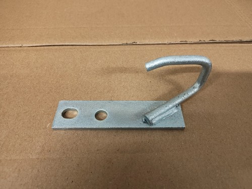 Centre exhaust hook hanger - hanger,