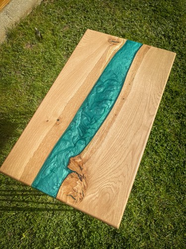 Oak wood and turquoise green - oak,