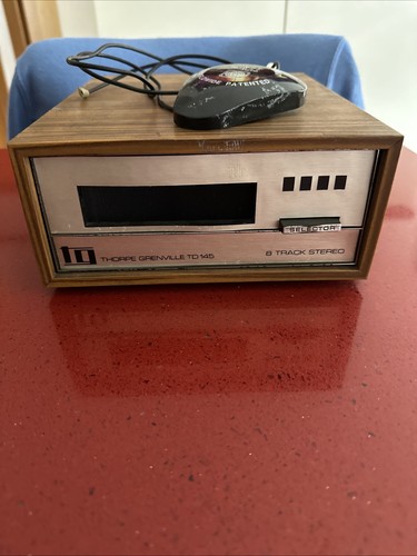 Vintage track stereo player - 8,