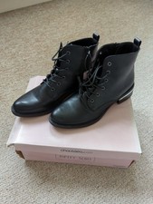 Merry Scott Women's Lace Up