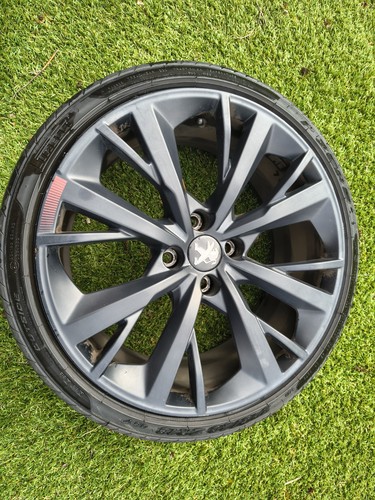 Peugeot 208 gti bps - 208, by