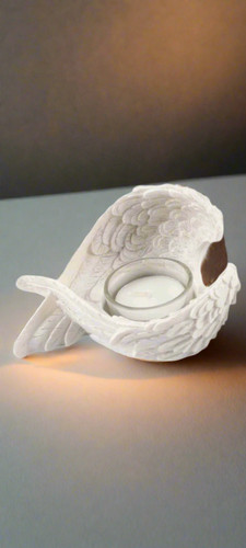 White angel wings tealight