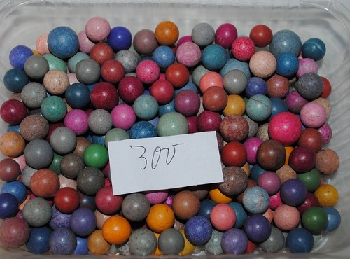 300 vintage clay - 300, marbles