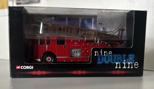 Corgi nine double dennis - corgi,