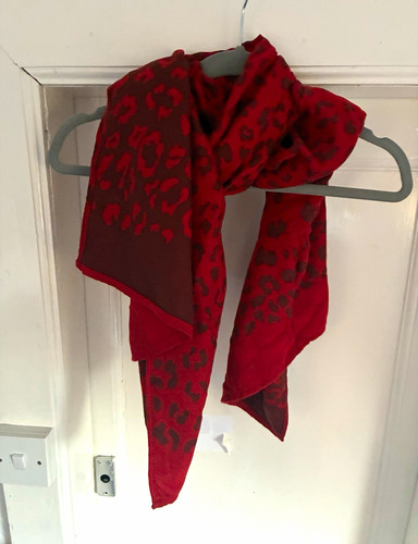 Women red animal - women’s,