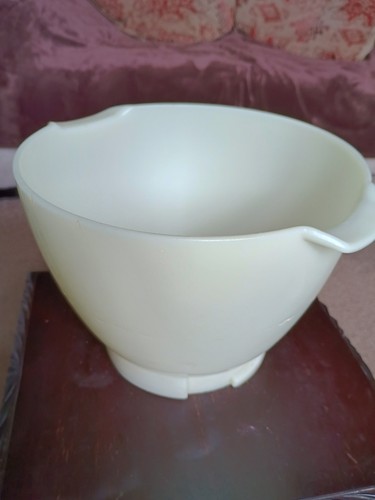 Kenwood vintage plastic bowl - kenwood,