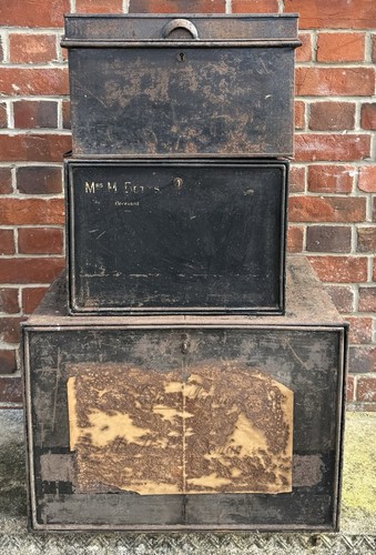 Job lot stack three vintage - stack,