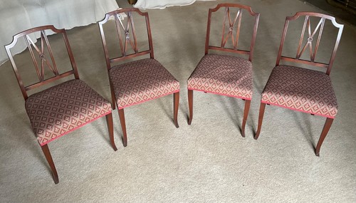 Set four reproduction - four,