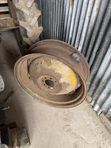 Massey ferguson te20 rear - ferguson, te20/35