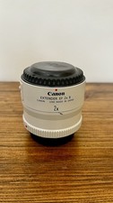 Canon EF 2x II Extender in