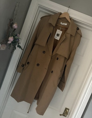 Beige camel trench coat - coat, comes