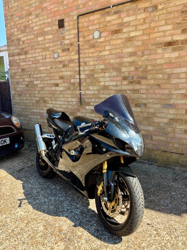 Suzuki gsxr1000k4 stealth - ***,