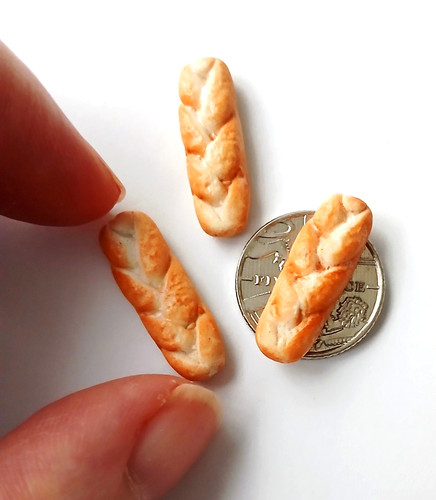 Dolls house miniature 3 - *,