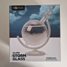 Ingenious Globe Storm Glass