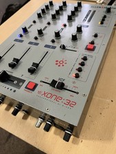 Allen & Heath Xone:32 professional 3 channel DJ mixer