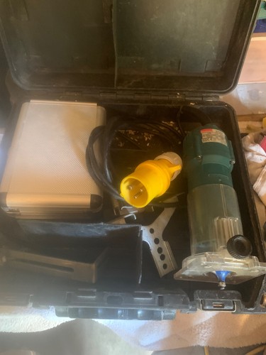 Makita palm router - makita,