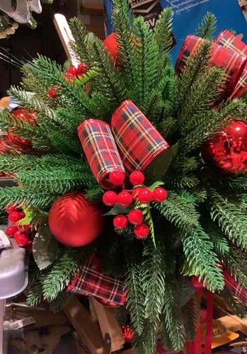 Christmas kissing ball - christmas,