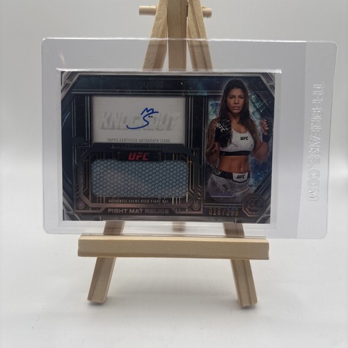 Mayra bueno autograph fight - mayra,