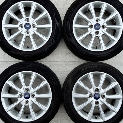 Set genuine ford fiesta - 4x,