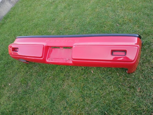 Pontiac fiero standard rear - standard,