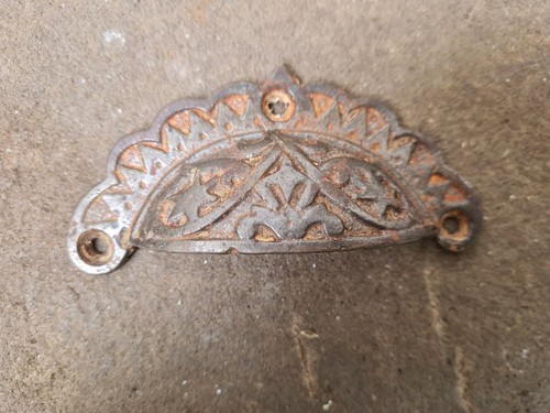 One single old drawer - one,
