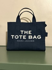 MARC JACOBS MEDIUM NAVY TOTE BAG