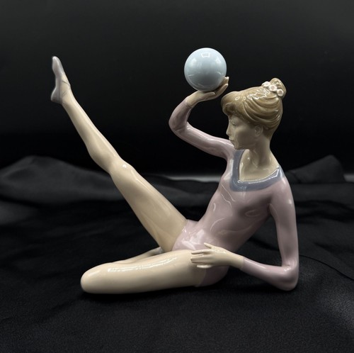 Vintage 1985 lladro - vintage,