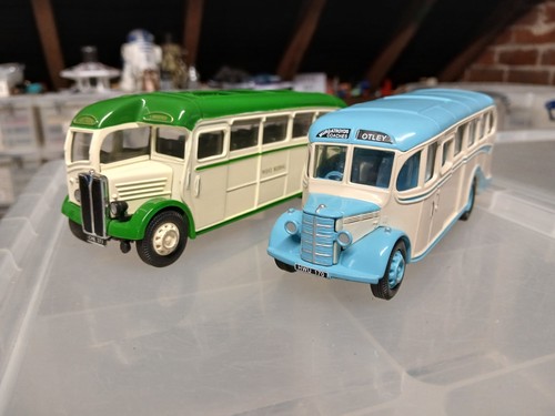 Corgi bedford coach - corgi,