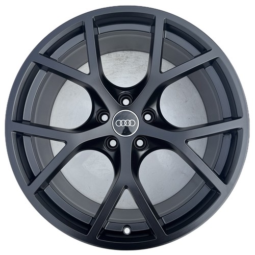 Genuine audi rs3 - 19”, 8y