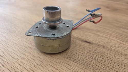 Linn sondek lp12 motor - sondek,