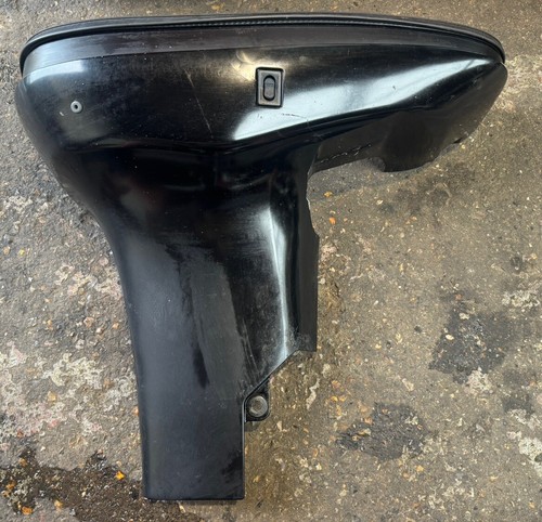Starboard side engine - cover, 75
